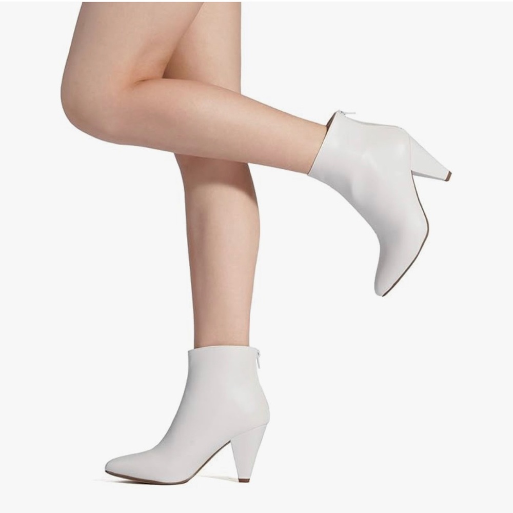 Chic White Ankle Boots